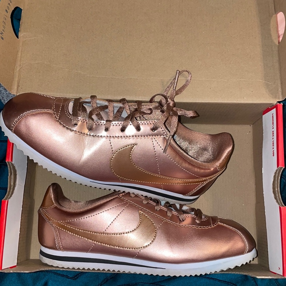 Rose Gold Cortez